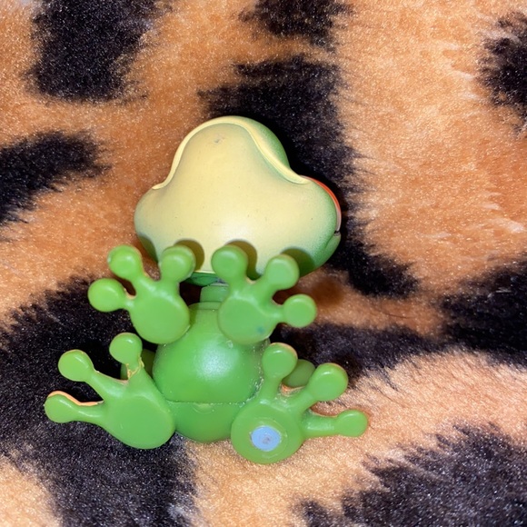 Littlest Pet Shop Frog 2007 - Picture 2 of 3